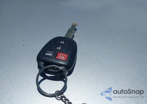 2016 Toyota Corolla Le Eco из США, поврежденный, VIN 5YFBPRHE2GP382251